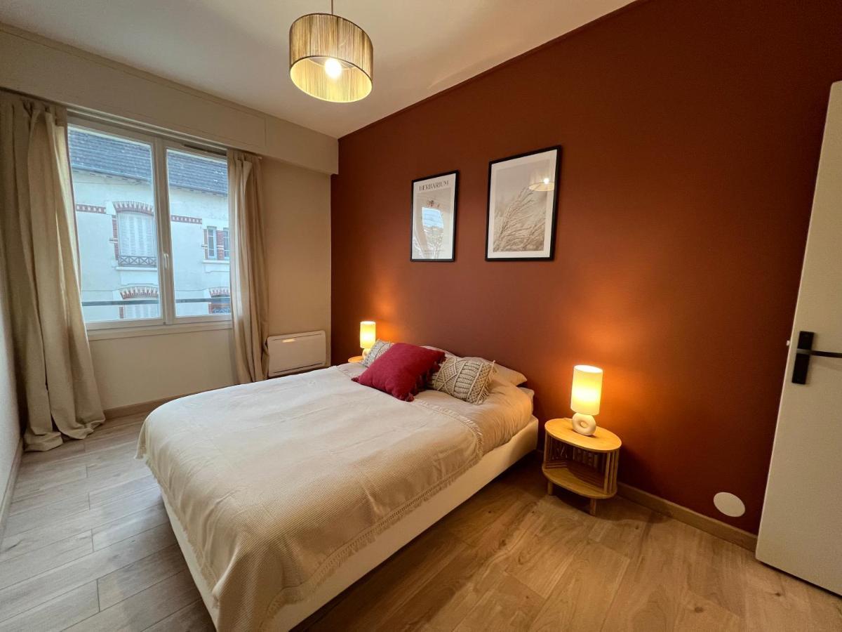 Le Marron Glace - T3 + Parking Montluçon Zewnętrze zdjęcie